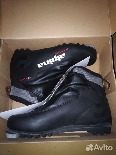 Лыжные ботинки alpina