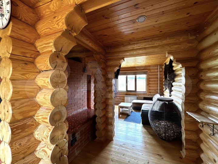 Дом 168 м² на участке 12 сот.