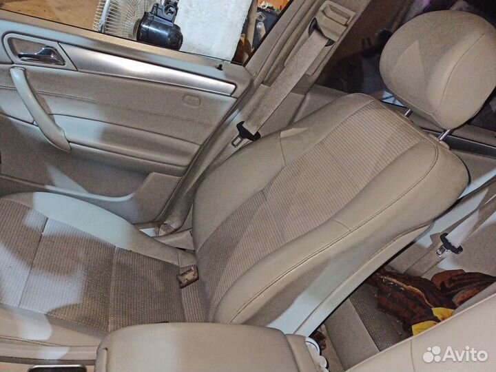 Сиденья Мерседес W203 рестайлинг 2006г
