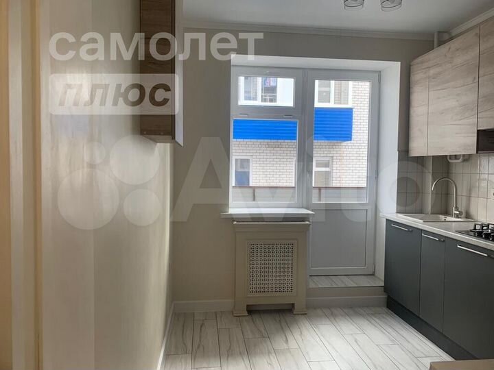 2-к. квартира, 47 м², 4/6 эт.