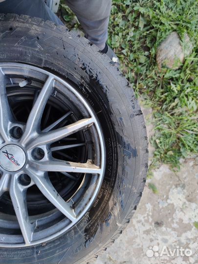 Toyo Observe Ice-Freezer 205/65 R15 94T