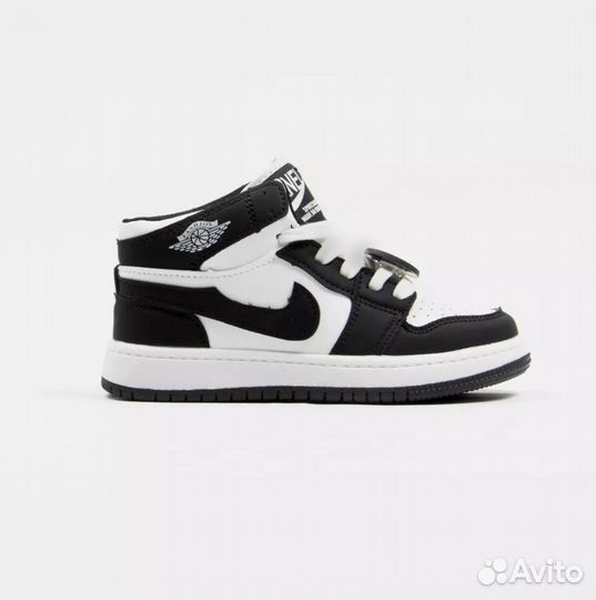 Кроссовки, кеды