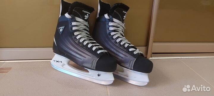 Коньки хоккейные 44 размер