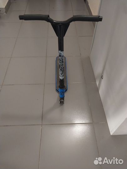 Трюковой самокат