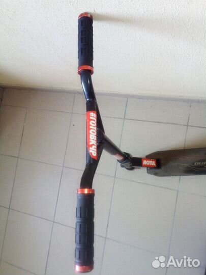 Трюковой самокат