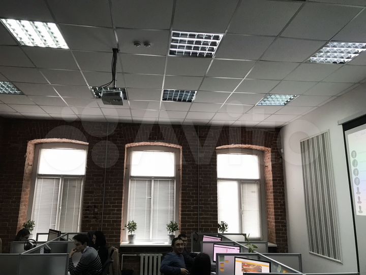 Офис, 1216 м²