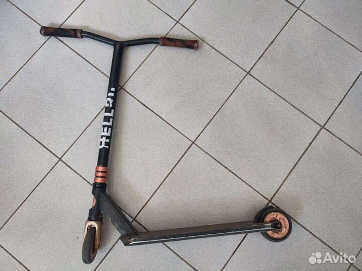 Трюковой самокат