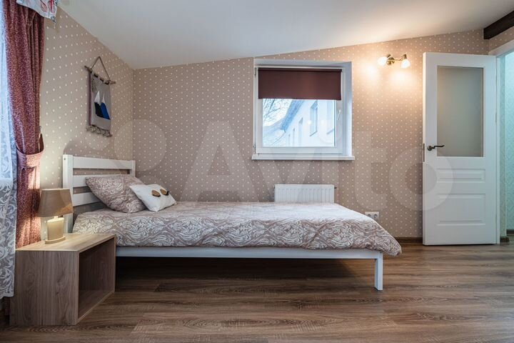 2-к. квартира, 60 м², 3/3 эт.