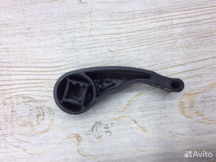 Ручка открывания капота Renault Arkana пробег 46