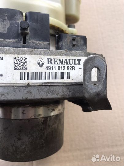 Насос эгур Renault Sandero 2