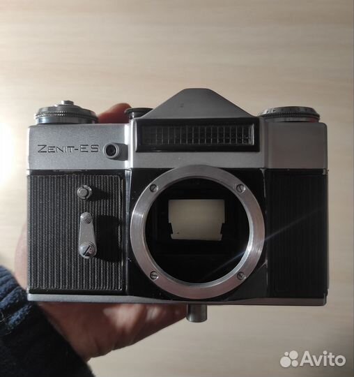Фотоаппарат zenit ES в хорошем состоянии