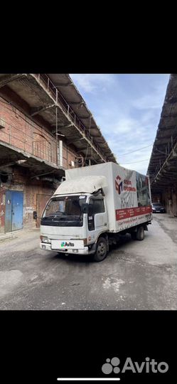 Nissan Atlas промтоварный, 1994