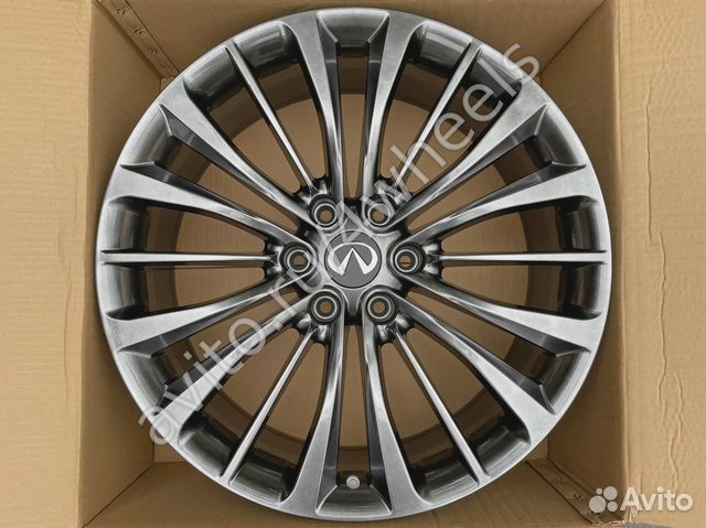 Диски на Инфинити QX56 R22