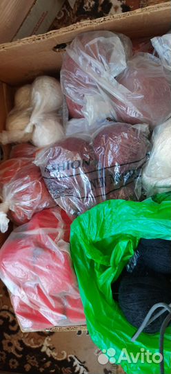 Пряжа разная