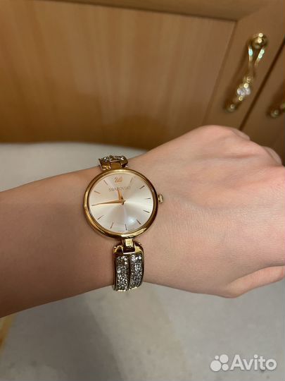 Часы swarovski сваровски