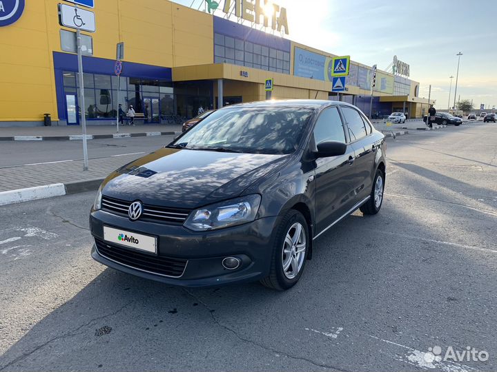 Volkswagen Polo 1.6 МТ, 2010, 176 000 км