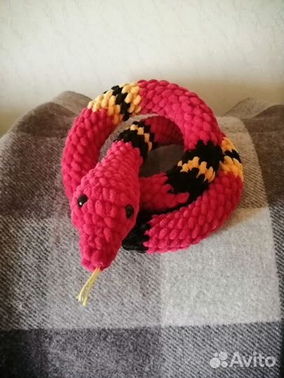 Змея символ года