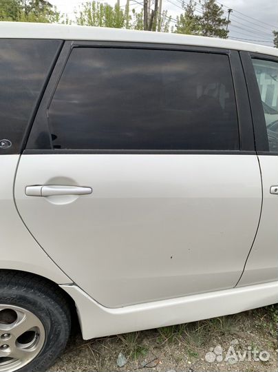 Дверь в сборе Mitsubishi Grandis