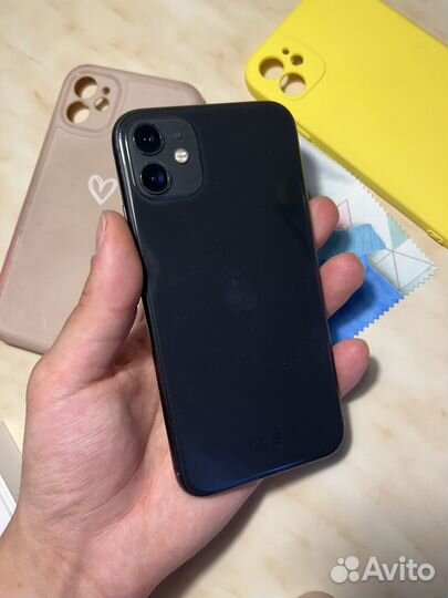 iPhone 11, 64 ГБ