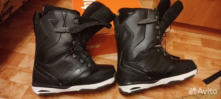 Сноубордические ботинки thirtytwo 46 р