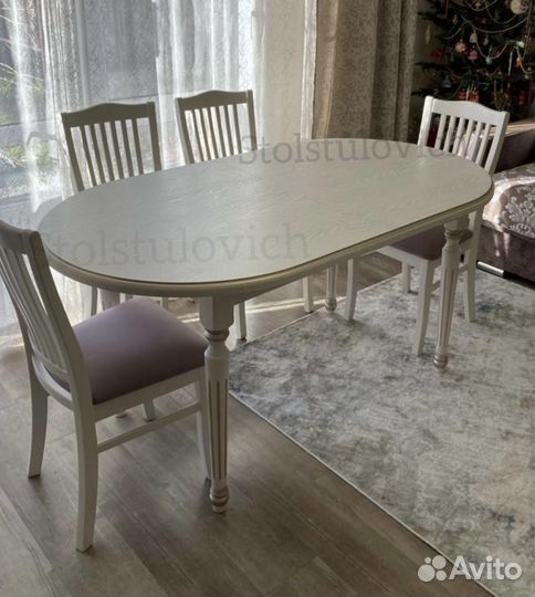 Обеденный стул и стол на кухню