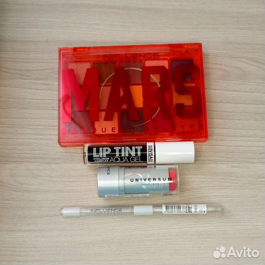 Декоративная косметика новая