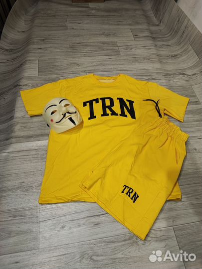 Модные спортивные костюмы мужские