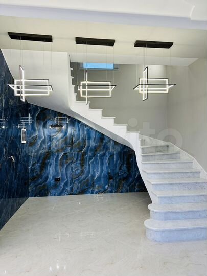 Свободного назначения, 300 м²