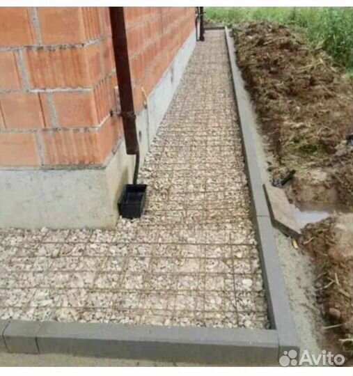 Бригада строителей