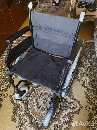 Коляска инвалидная