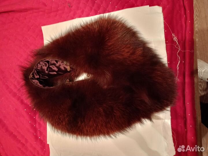 Меховой воротник песец