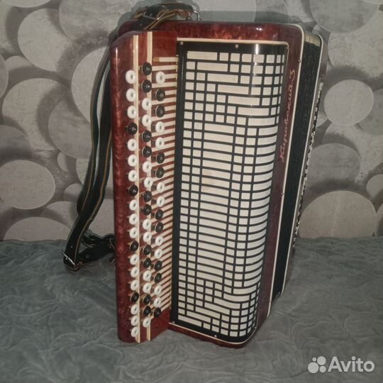 Баян кировский 3