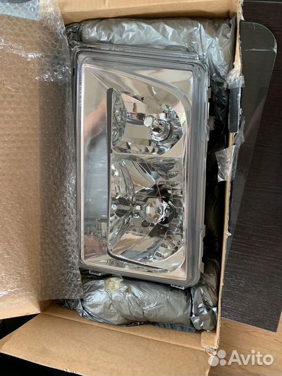 Фары мерседес 124 рестайлинг, новые