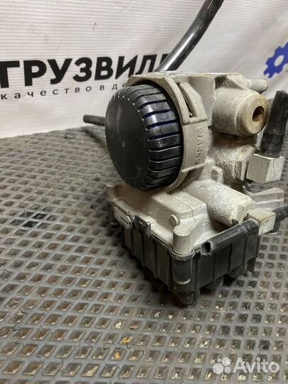 Кран модулятор EBS передний DAF 106 1867005