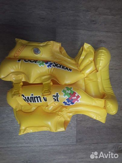 Детский надувной жилет