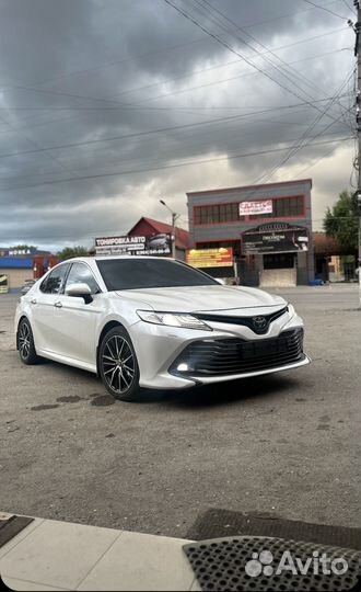 Toyota Camry 2.5 AT, 2018, 186 000 км