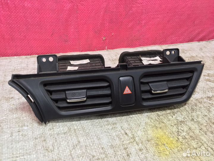 RIO 3 Воздуховод Дефлектор