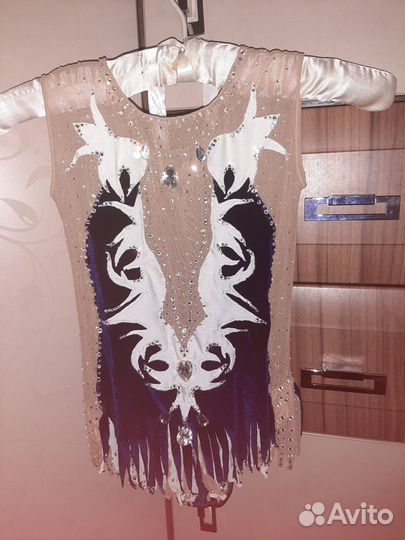 Купальник для художественной гимнастики