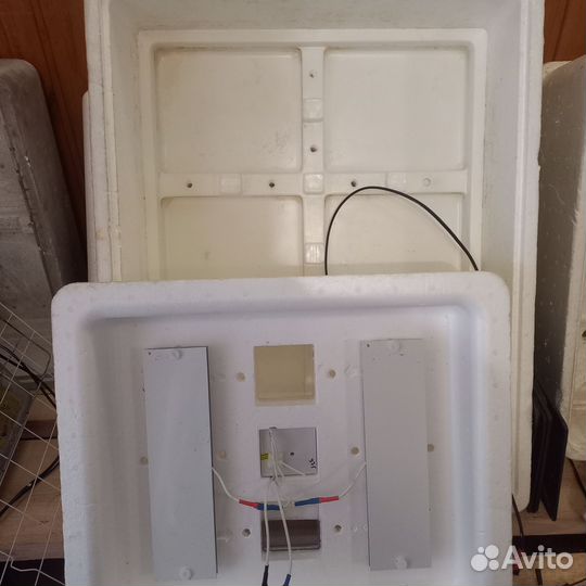 Инкубатор для яиц автоматический бу несушка