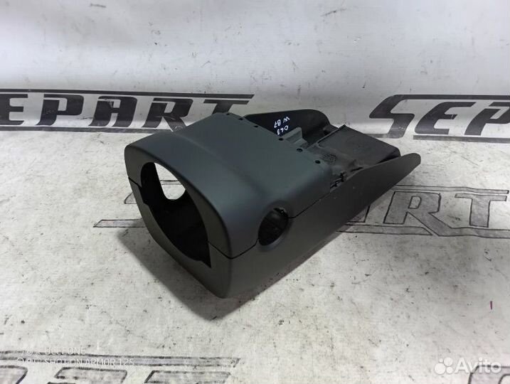 Кожух рулевой колонки Volkswagen Passat B7 1.4