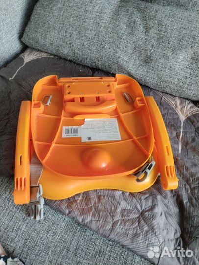 Стульчик-бустер для кормления и занятий Babies