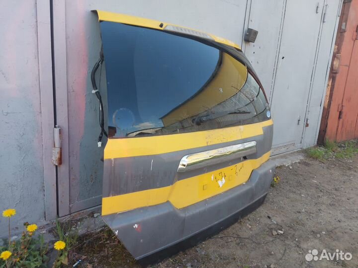 Крышка багажника Nissan X-Trail T31