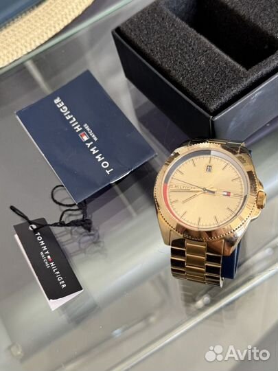 Часы Tommy Hilfiger Riley Gold Tone мужские