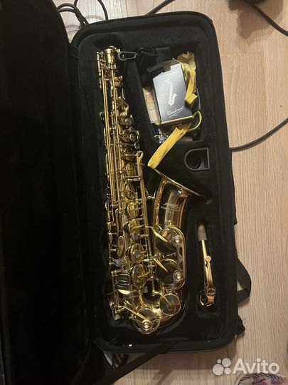 Саксофон альт mercury U.S.A