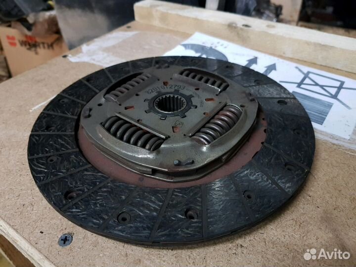 Сцепление Рено Дастер 2.0 4WD