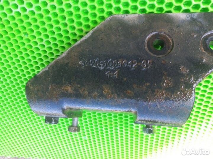 Кронштейн подушки двигателя правый Камаз 5490 2018