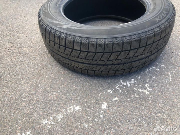 Bridgestone Blizzak VRX 185/65 R15 88Q