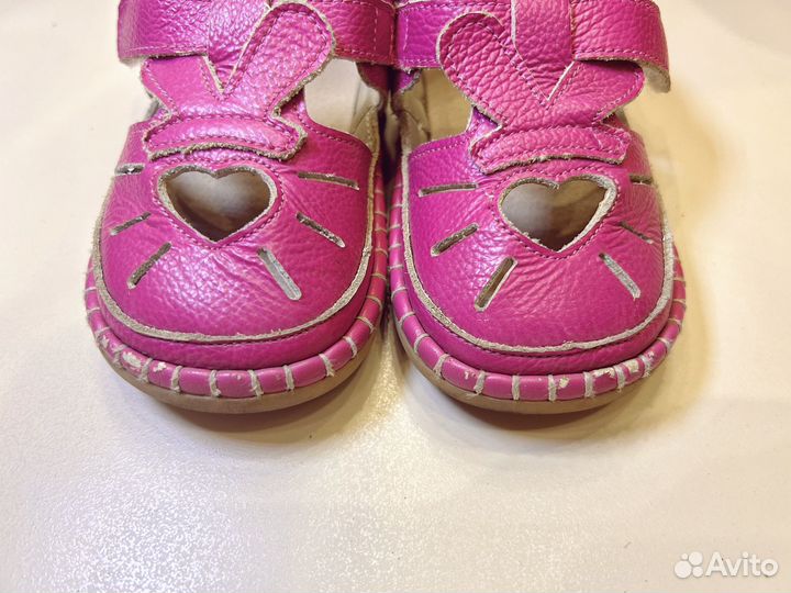 Босоножки для девочки кожаные