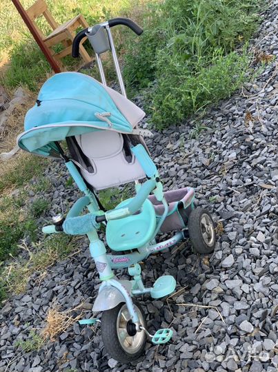 Детский трёхколёсный велосипед с ручкой Capella