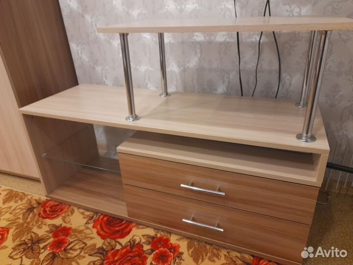 Тумба под тв